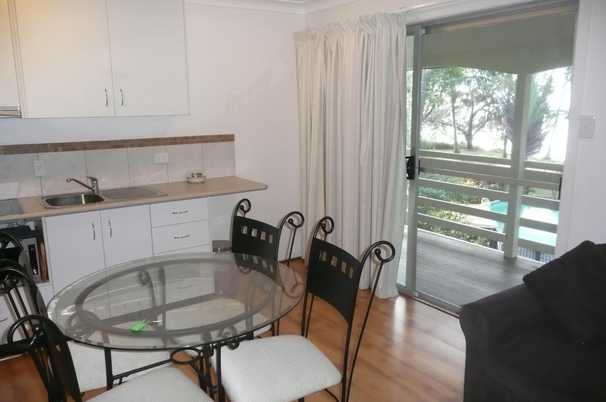 Beachside Units 3*